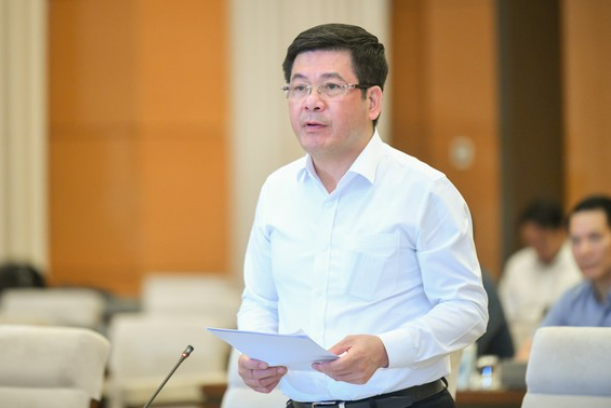 Bộ trưởng Bộ Công Thương Nguyễn Hồng Diên 