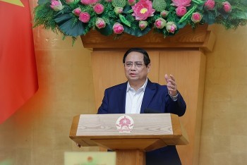 Thủ tướng: Càng khó khăn, thách thức, áp lực thì càng bản lĩnh, nỗ lực, phấn đấu vươn lên mạnh mẽ