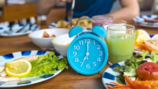 Cách kiểm soát cơn thèm đường giúp giảm cân hiệu quả