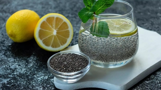 Nước hạt chia giàu dinh dưỡng, nhưng đừng lạm dụng kẻo "lợi bất cập hại"!