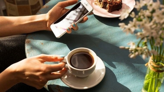 Thời điểm “vàng” nên uống cà phê và những sai lầm cần tránh