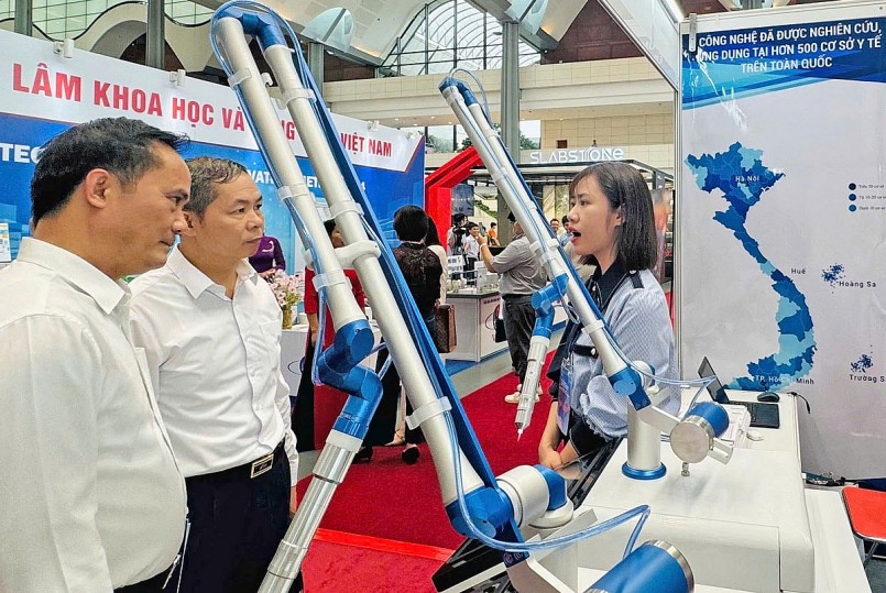 Xúc tiến thương mại sản phẩm khoa học – công nghệ để trí tuệ Việt vươn xa