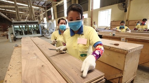 Hàng Việt khẳng định vị thế tại Mỹ: Xuất khẩu vượt 99 tỷ USD trong 8 tháng