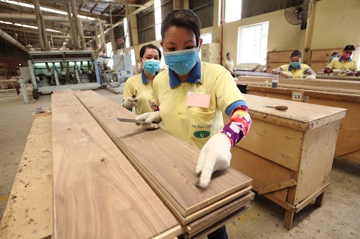 Hàng Việt khẳng định vị thế tại Mỹ: Xuất khẩu vượt 99 tỷ USD trong 8 tháng