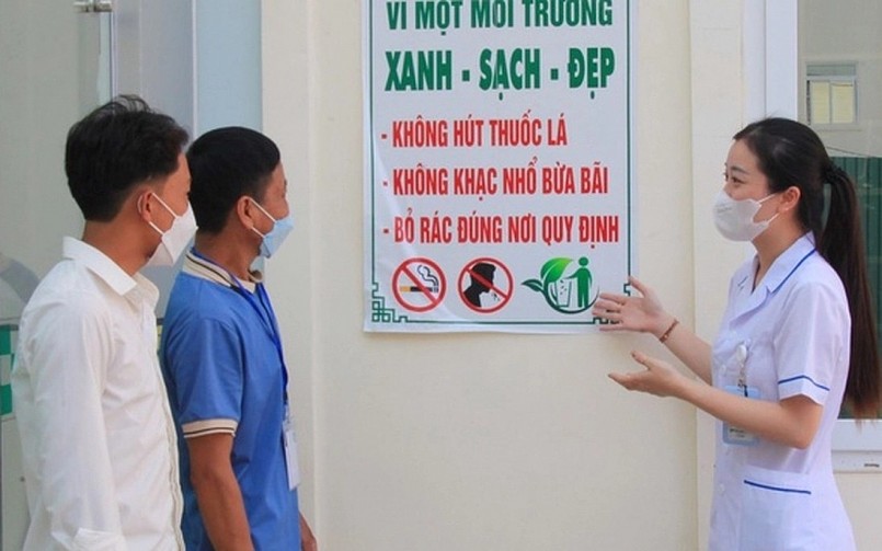 Nếu bệnh viện, nơi bảo vệ sự sống còn dung túng cho khói thuốc, thì rất khó có thể đòi hỏi xã hội thay đổi