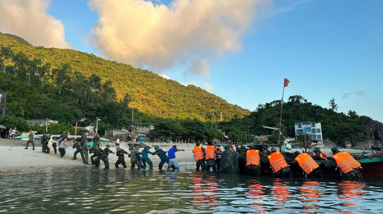Thủ tướng Chính phủ chỉ đạo khẩn trương ứng phó mưa lũ kéo dài tại miền Trung