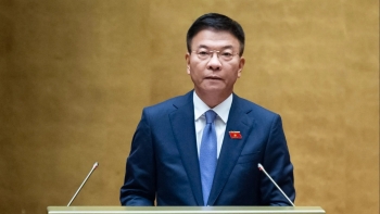 Phó Thủ tướng Lê Thành Long: Sẽ sớm có sàn giao dịch vàng quốc gia, kiểm soát chặt thị trường bất động sản