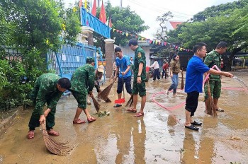 Thủ tướng chỉ đạo tập trung khắc phục hậu quả, khôi phục sản xuất kinh doanh sau mưa lũ
