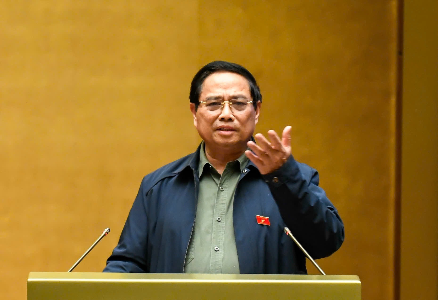 Thủ tướng yêu cầu đẩy mạnh sản xuất kinh doanh, bù đắp thiệt hại nặng nề do bão lũ Thủ tướng yêu cầu đẩy mạnh sản xuất kinh doanh, bù đắp thiệt hại nặng nề do bão lũ