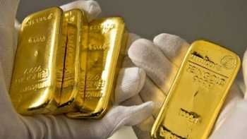 Kỳ vọng Fed giảm lãi suất, vàng trong nước và thế giới cùng "nổi sóng"