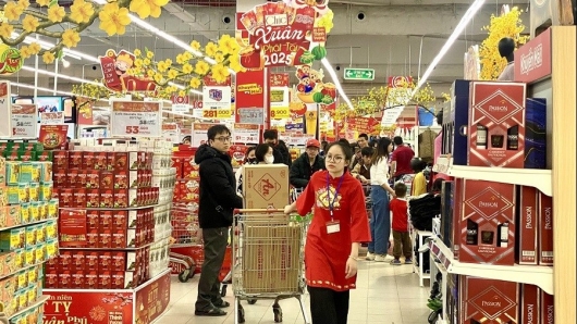 Hà Nội chủ động nguồn hàng Tết Bính Ngọ 2026: Tăng dự trữ, kiểm soát giá và siết chặt thị trường