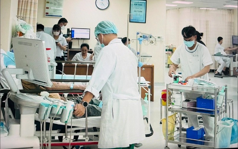 316 người nhập viện sau khi ăn bánh mì cóc cô Bích ẢNH: BV 316 người nhập viện sau khi ăn bánh mì cóc cô Bích ẢNH: BV