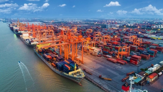 Kim ngạch xuất nhập khẩu năm 2022 có thể vượt 700 tỷ USD
