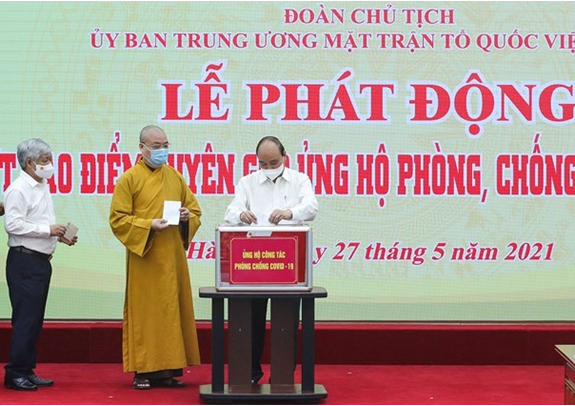 Chủ tịch nước Nguyễn Xuân Phúc kêu gọi cả nước chung tay, đẩy lùi dịch bệnh