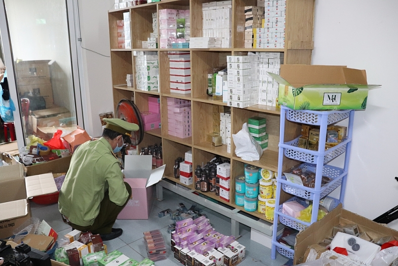 Đắk Lắk: Phát hiện hàng nghìn sản phẩm TPCN và mỹ phẩm không rõ nguồn gốc, xuất xứ