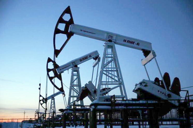 Giá xăng dầu hôm nay 6/7: Dầu Brent vượt mức 77 USD