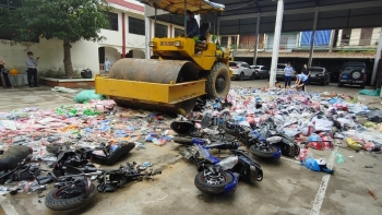 Nghệ An: Tiêu hủy gần 44.000 đơn vị hàng hóa vi phạm