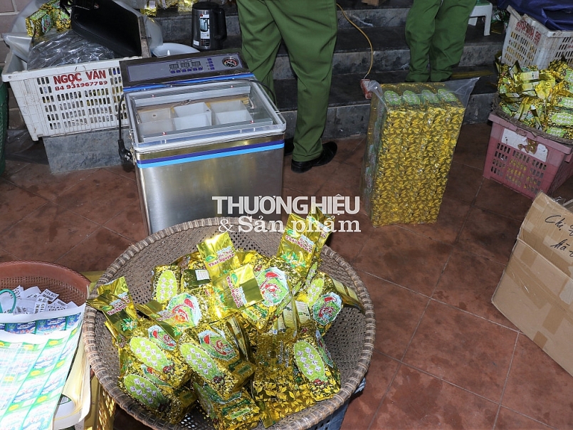 Hà Tĩnh: Làm giả nhãn hiệu Trà xanh Tân Cương Thái Nguyên  để tuồn ra thị trường