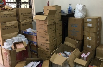 Hà Nội: Phát hiện 1.300 chai rượu ngoại nghi nhập lậu tại ký túc xá Đại học