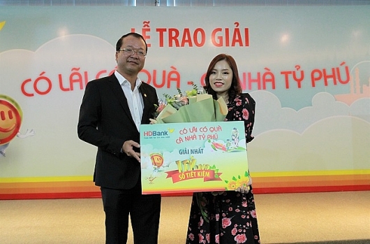 Gửi tiết kiệm ở đâu 10 triệu đồng, có quà và cơ hội trúng 1 tỷ?